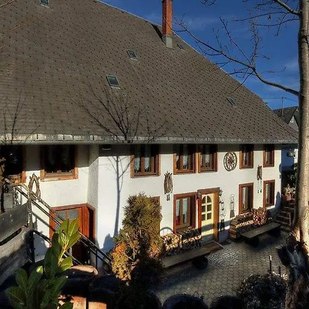 Schwarzwaldhaus Krebs Casa de Férias *